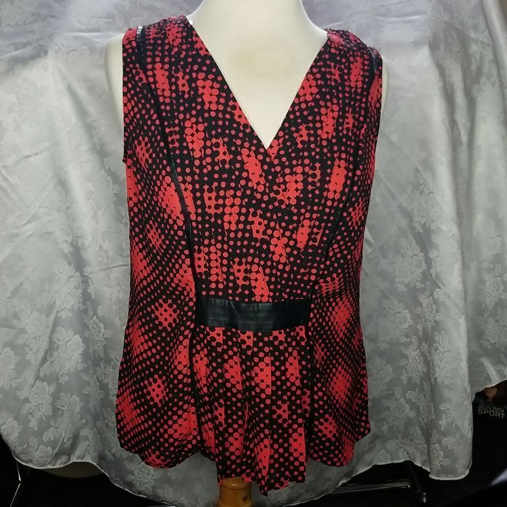 New Worthington Pleated Sleeveless Top Dressy Blouse Medium